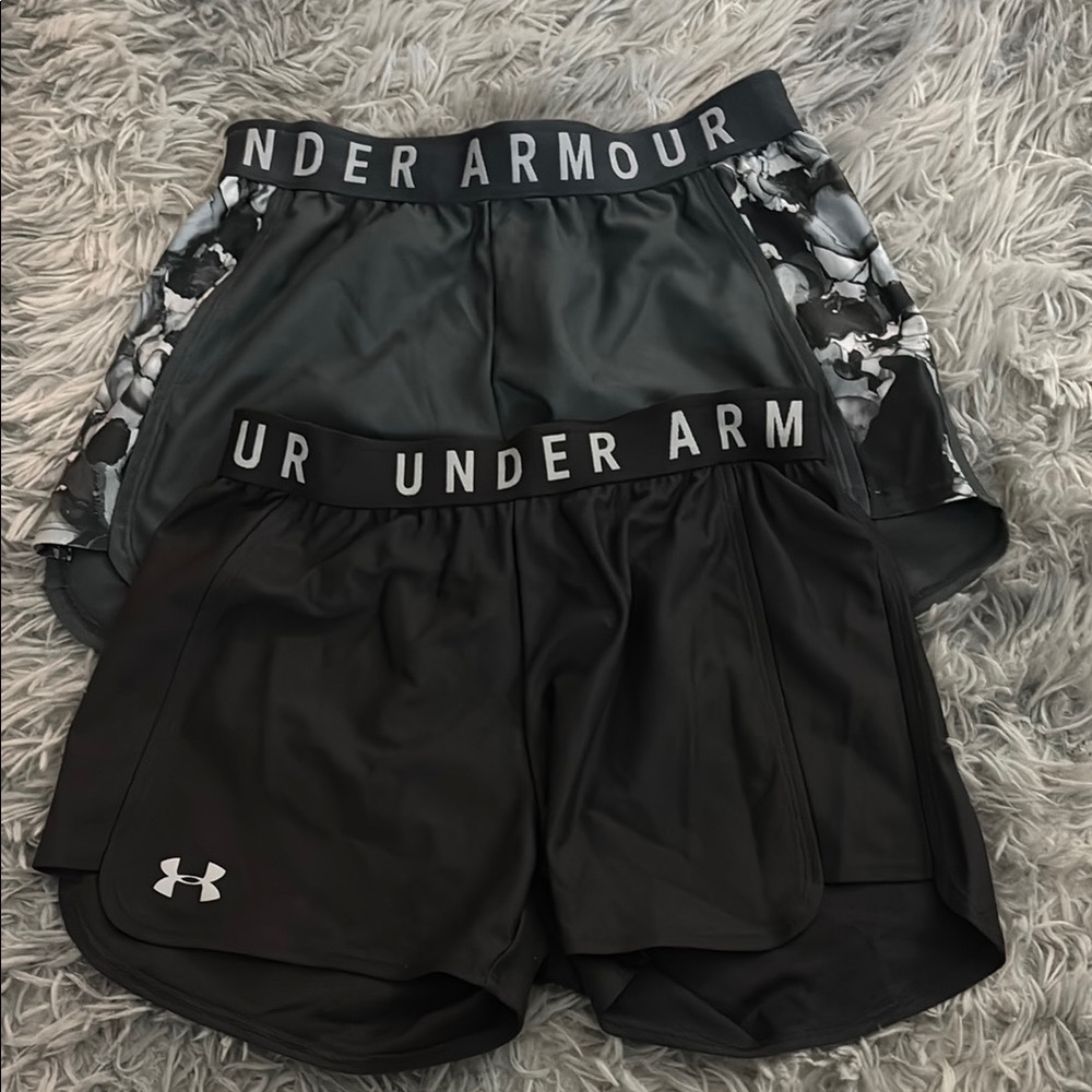 Under Armour Women's Shorts Set